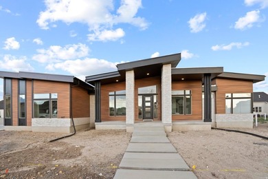 Welcome to this Ultra Modern home with amazing roof lines. Not - photo 47