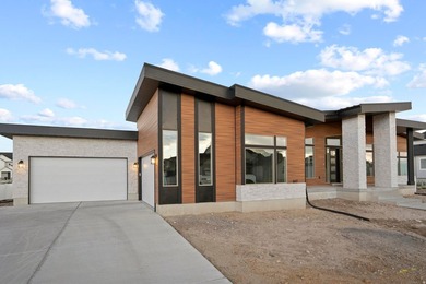 Welcome to this Ultra Modern home with amazing roof lines. Not - photo 48