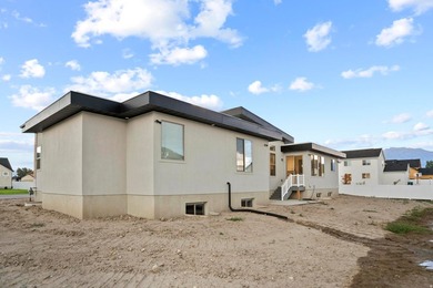 Welcome to this Ultra Modern home with amazing roof lines. Not - photo 50