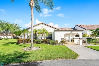 Lake Condo Sale Pending in Boynton Beach, Florida