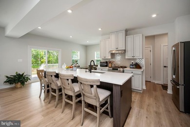 Welcome home to this 4BR, 3.5BA Colonial in the soughtafter - photo 13