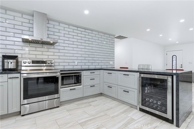 Completely transformed from top to bottom, this stunning - photo 16