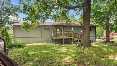Affordable lake living with the features buyers are searching - photo 18