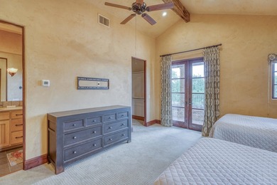 Tuscan home on 2 lots, 3 new a/c's, new roof 2021, new wood - photo 19
