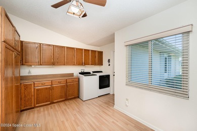 Located in a sought-after resort-style country club community - photo 10