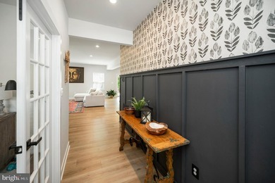 Welcome home to this 4BR, 3.5BA Colonial in the soughtafter - photo 21
