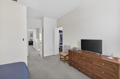 Immaculate 3-bed, 2.5-bath, 1-car town-home ideally situated on - photo 22