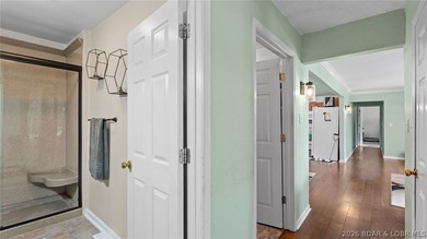 Affordable lake living with the features buyers are searching - photo 31