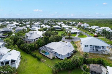 Step into coastal elegance at 18210 Chesapeake Court, a - photo 31