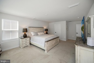 Welcome home to this 4BR, 3.5BA Colonial in the soughtafter - photo 32
