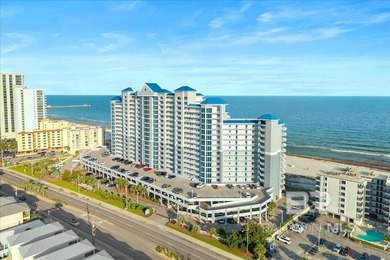 Welcome to Unit 1014 at The Lighthouse, one of the most iconic - photo 34