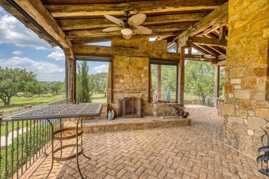 Tuscan home on 2 lots, 3 new a/c's, new roof 2021, new wood - photo 34
