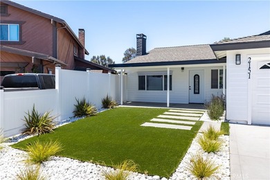 Completely transformed from top to bottom, this stunning - photo 35
