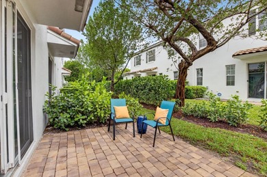 Immaculate 3-bed, 2.5-bath, 1-car town-home ideally situated on - photo 39
