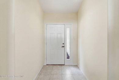 Old Florida charm at its finest! Nestled in the quaint and - photo 4