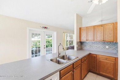 Old Florida charm at its finest! Nestled in the quaint and - photo 5