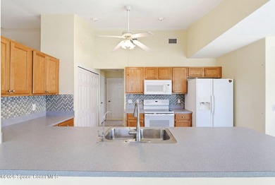 Old Florida charm at its finest! Nestled in the quaint and - photo 9