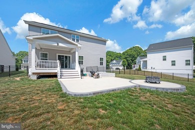 Welcome home to this 4BR, 3.5BA Colonial in the soughtafter - photo 50