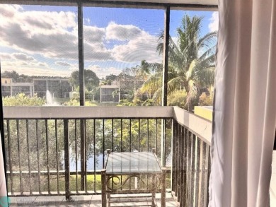 Lake Condo For Sale in Davie, Florida