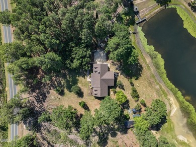 Discover this extensively renovated custom home, perfectly - photo 8