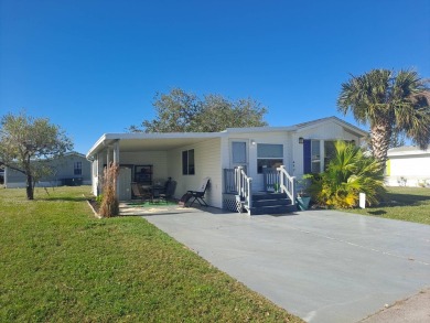 Port Charlotte Waterway Lakes Area Home For Sale in Port Charlotte Florida