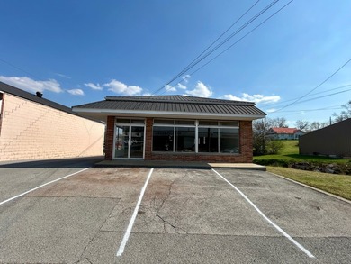 Storefront right on main st in down town Campbellsville, KY! - photo 2