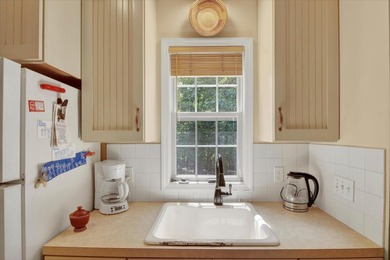 Magnificent lake house, located on the Hidden Bayou of Big Star - photo 14