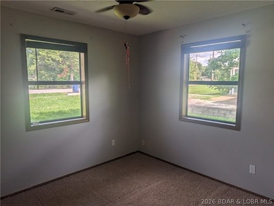 This home is a wonderful one-level gem waiting to be found. It - photo 20