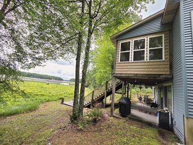 Magnificent lake house, located on the Hidden Bayou of Big Star - photo 47