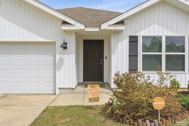 Welcome to 1900 High Ridge Court in Pensacola, Florida-where - photo 4