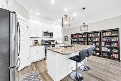 VA assumable loan 4.625%! Great, local builder built this home - photo 13