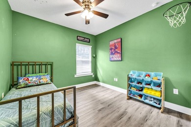 VA assumable loan 4.625%! Great, local builder built this home - photo 32