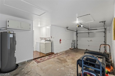 Beautifully remodeled 3-bedroom, 2-bath canal home perfectly - photo 34