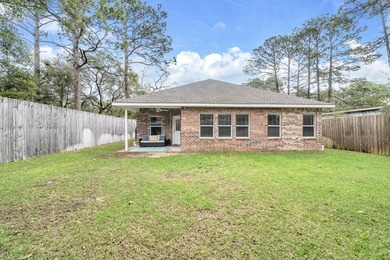 VA assumable loan 4.625%! Great, local builder built this home - photo 38