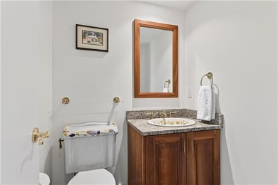 This inviting and well-maintained 2-bedroom, 2.5-bath condo - photo 12