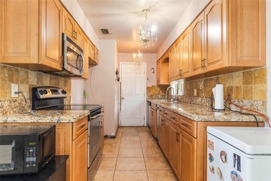 Under contract-accepting backup offers. Welcome to 539 Sabal - photo 15