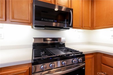 Welcome to this light-filled corner unit in the highly sought - photo 18