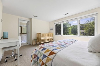 This inviting and well-maintained 2-bedroom, 2.5-bath condo - photo 21