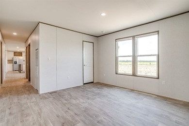 New Construction 5-bedroom, 3-bath home with a bonus room is - photo 26