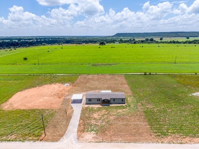 New Construction 5-bedroom, 3-bath home with a bonus room is - photo 39