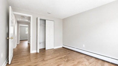 This bright and lovely 3-bedroom, 2.5 bathroom condo offers the - photo 42