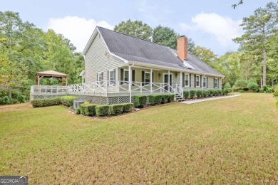 (private lake, pond, creek) Home For Sale in Powder Springs Georgia