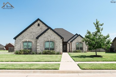 Lake Wichita Home For Sale in Wichita Falls Texas