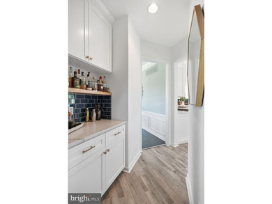 Welcome to 461 Norland Drive, beautifully positioned within the - photo 19