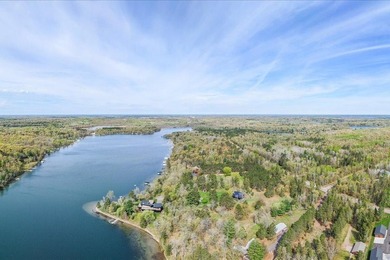 An exceptional oversized site with 261' sand frontage and 2.75 - photo 10