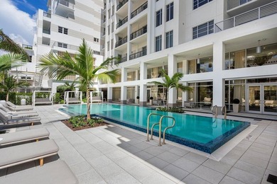 Rarely available South facing 2 bedroom that has been extremely - photo 30