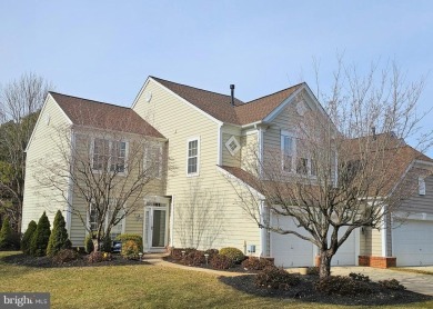 Lake Townhome/Townhouse For Sale in Medford, New Jersey