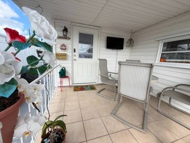 Fully Furnished 2BR/1.5BA Home in Orangebrook 55+ Community! - photo 2