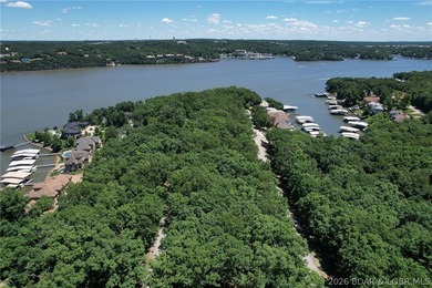 Extremely nice buildable lot in Porto Cima with access from two - photo 17