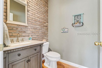 Welcome to 2 Crossings Blvd! Very nice, larger home with great - photo 22